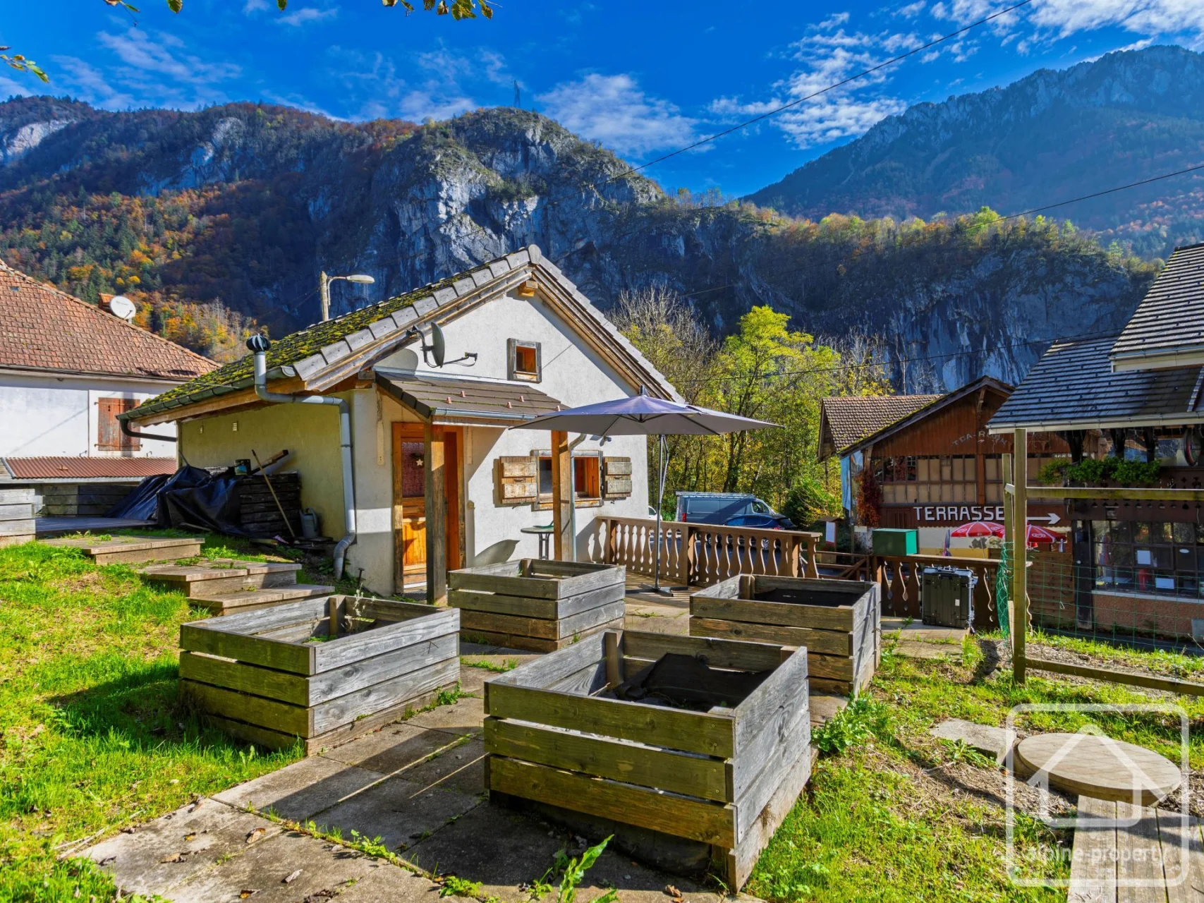 Chalet Le Jotty, La Vernaz, St Jean d'Aulps & Vallée (photo 2)