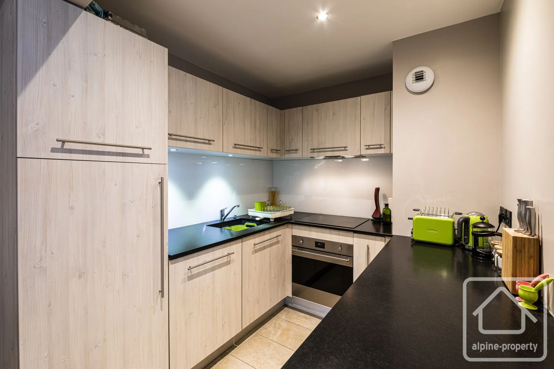 Appt. Petit Cheval Blanc, Morzine, Morzine (photo 10)