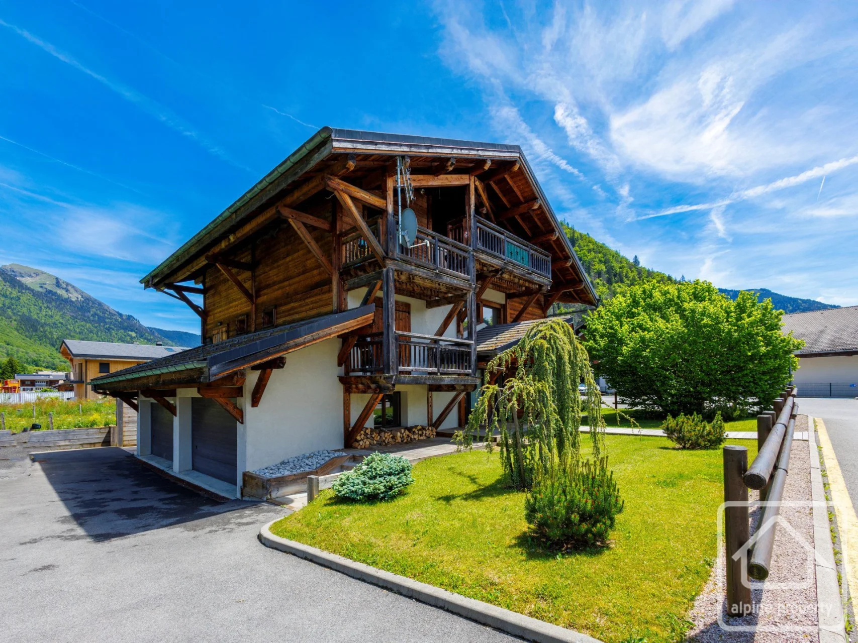 Chalet Beatrice, Montriond, Morzine (photo 1)