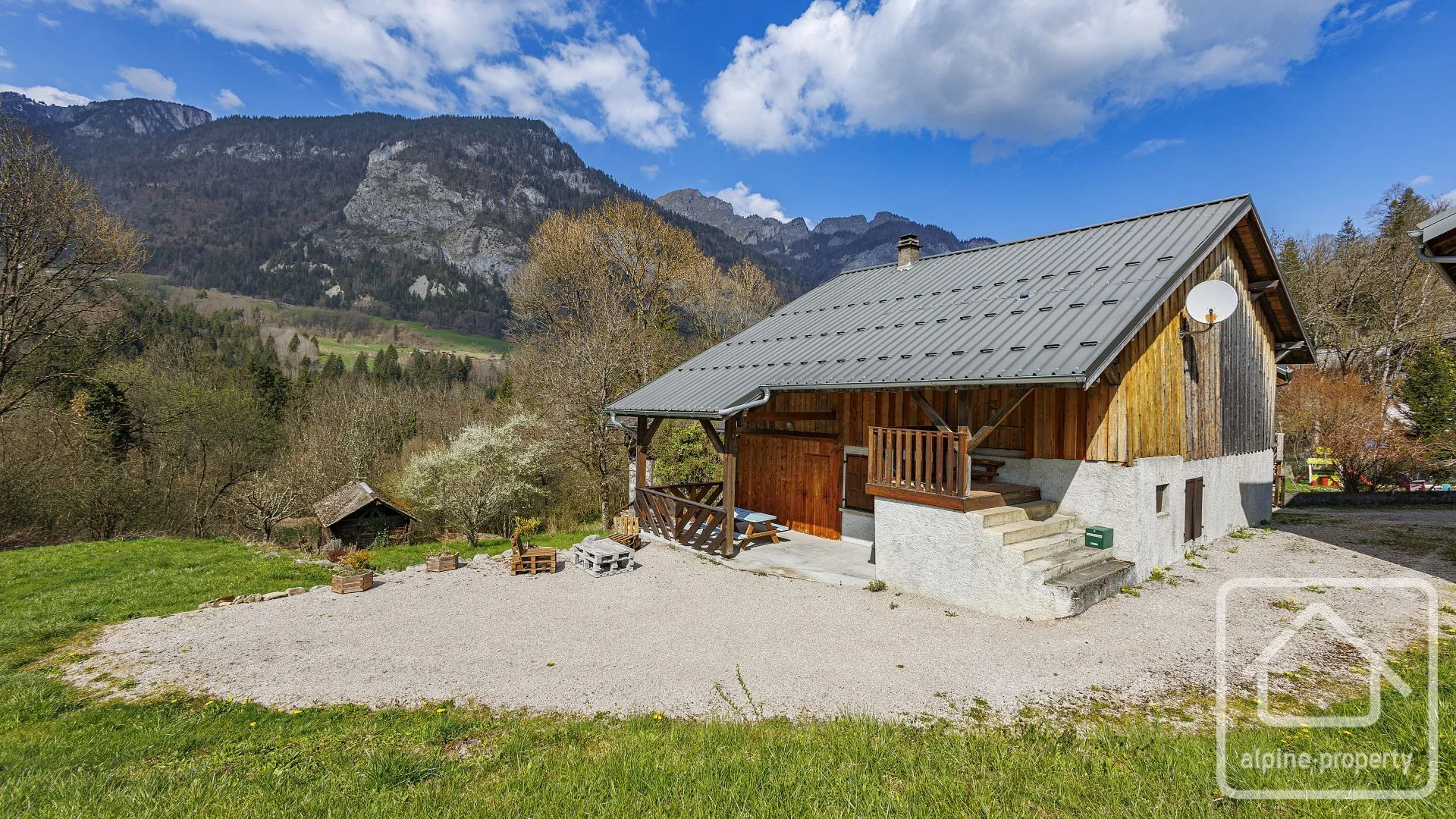 Ferme Les Moulins, Le Biot, St Jean d'Aulps & Vallée (photo 4)