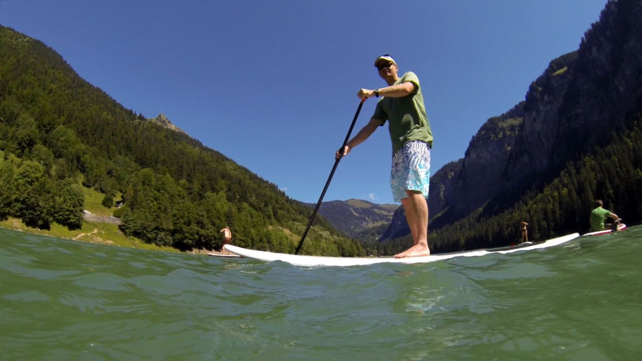 paddlle board on lac montiond